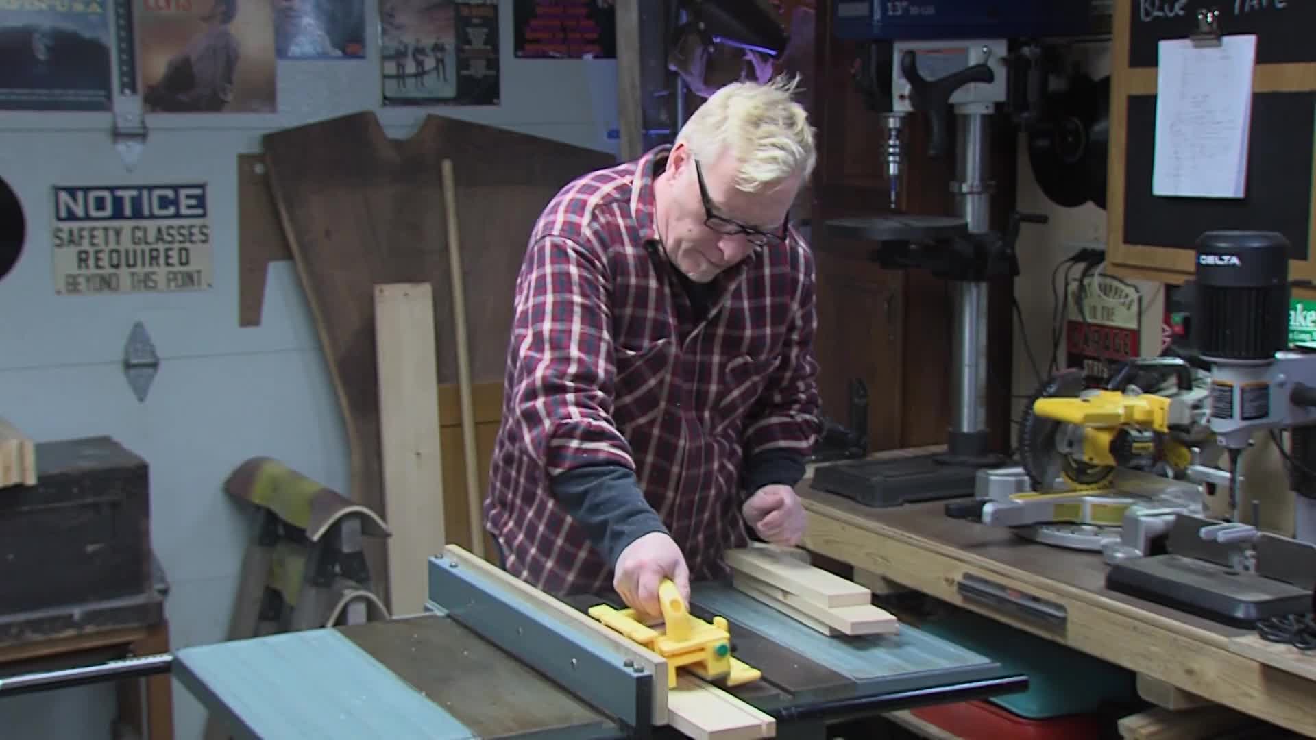 Thumbnail image for The Garage - Café‚ Table